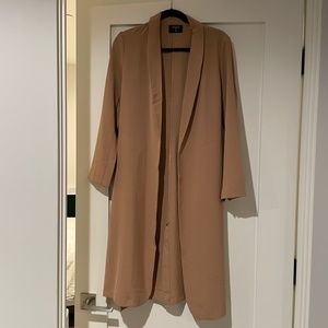 Tahari Classic Beige Belted Trench Coat